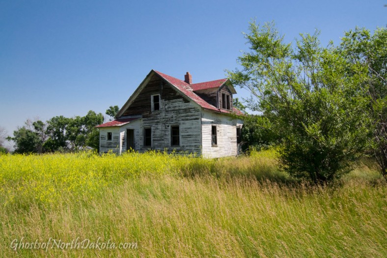 Abandoned Fort Berthold Farm